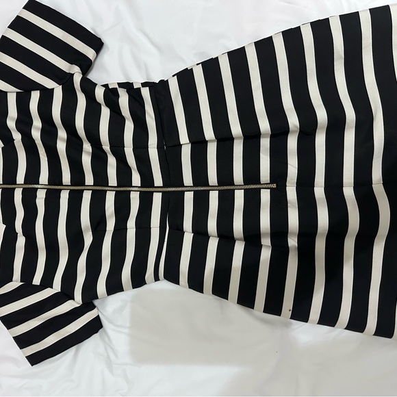 Black and white H&M dress. Size 4, fits like XS - Picture 3 of 3